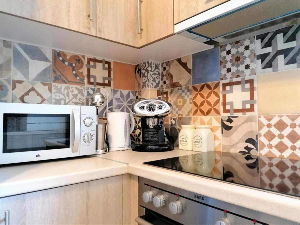 Athenian Elegant Apt Near Acropolis Appartement Buitenkant foto