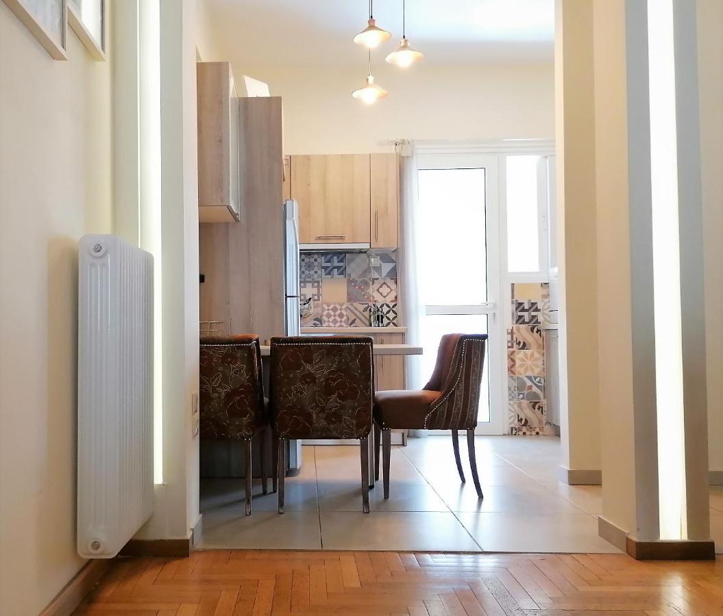 Athenian Elegant Apt Near Acropolis Appartement Buitenkant foto
